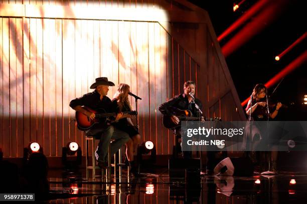 Live Semi Finals" Episode 1418B -- Pictured: Blake Shelton --