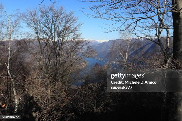 grand view on the como lake - supersky77 foto e immagini stock