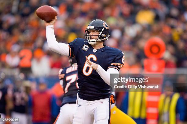 Jay Cutler of the Chicago Bears passes against the Green Bay Packers at Soldier Field on December 13, 2009 in Chicago, Illinois.