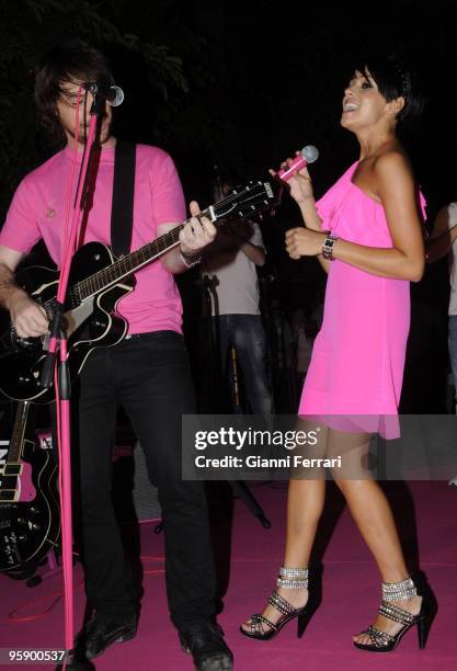 Madrid - Plaza Santa Ana - Spain - Raquel del Rosario, singer of the musical group "El Sueno de Morfeo" and girlfriend of pilot Fernando Alonso.