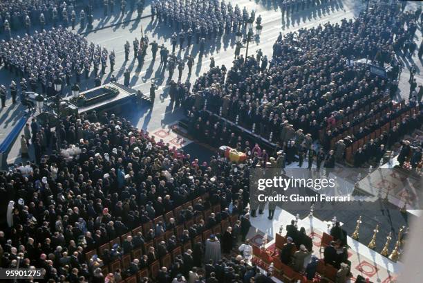 Madrid - Plaza de Oriente - Espana - Funeral of Francisco Franco