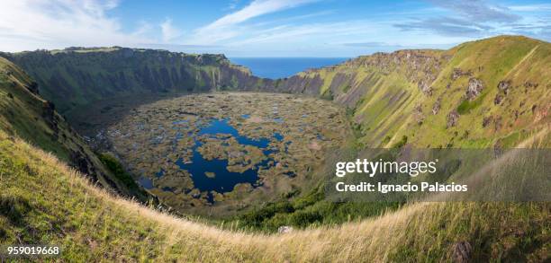 Orongo Rocks Orongo Photos and Premium High Res Pictures - Getty Images