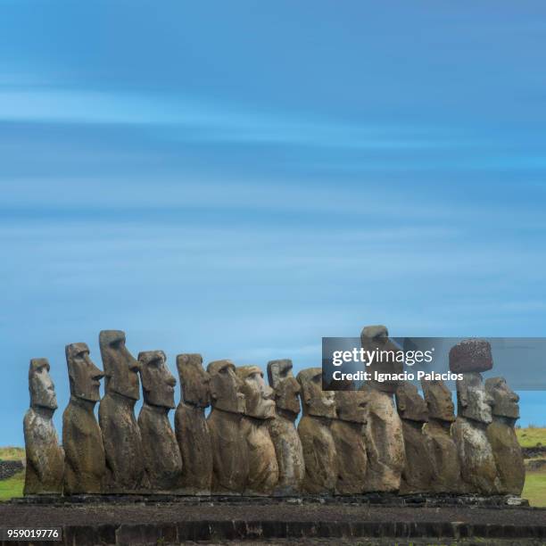 tongariki moais (statues), rapa nui national park - ignacio palacios stock pictures, royalty-free photos & images