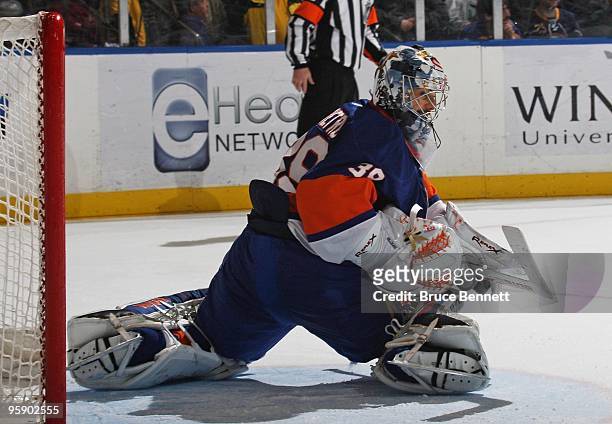 Rick DiPietro of the New York Islanders tends net against the Buffalo Sabres at the Nassau Coliseum on January 16, 2010 in Uniondale, New York.