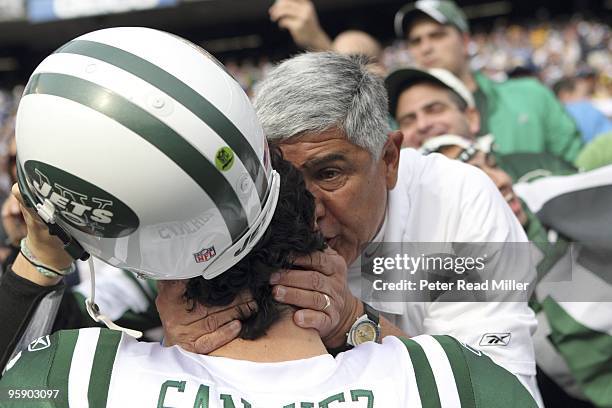 Playoffs: New York Jets QB Mark Sanchez with dad Nick Sanchez before game vs San Diego Chargers. San Diego, CA 1/17/2010 CREDIT: Peter Read Miller