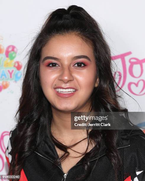 Amber Clark Photos and Premium High Res Pictures - Getty Images