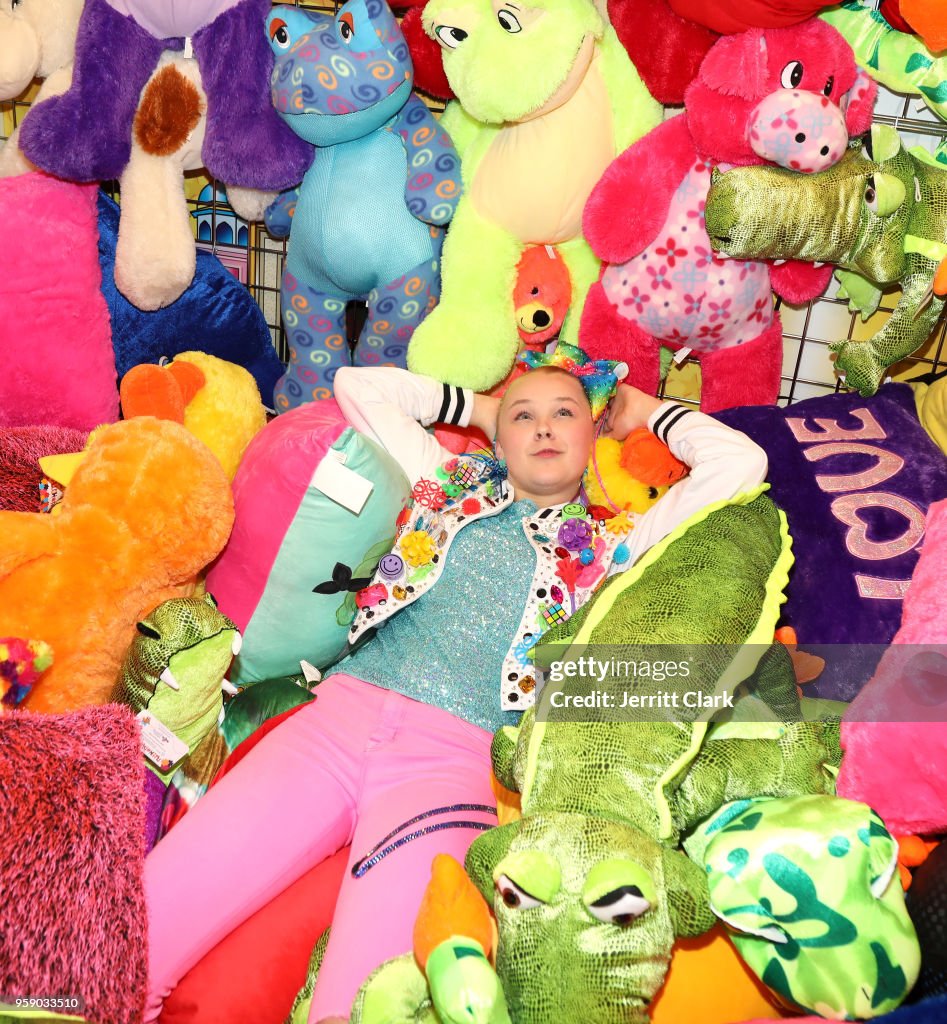 JoJo Siwa attends her 15th Birthday Party at Dave & Busters on May