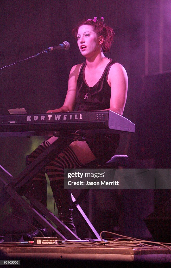 Bonnaroo 2006 - Day 2 - Dresden Dolls