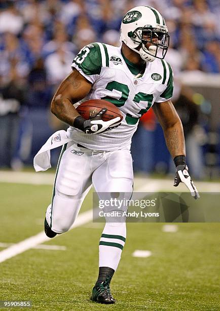 Shonn Greene of the New York Jets runs with the ball during the NFL game against the Indianapolis Colts at Lucas Oil Stadium on December 27, 2009 in...