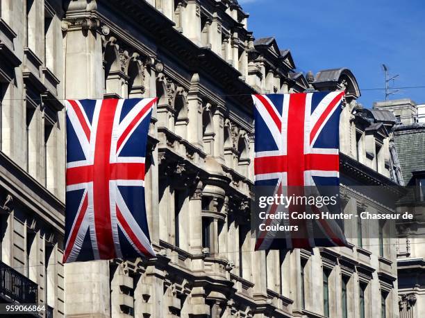 two union jack - british flag icon stock pictures, royalty-free photos & images