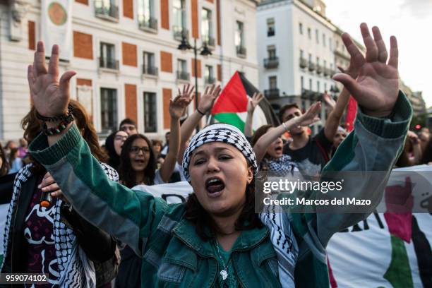 Woman protesting against the last deaths in Gaza Strip coinciding with the Nakba Day. Palestinians showed solidarity the day after Israeli army...