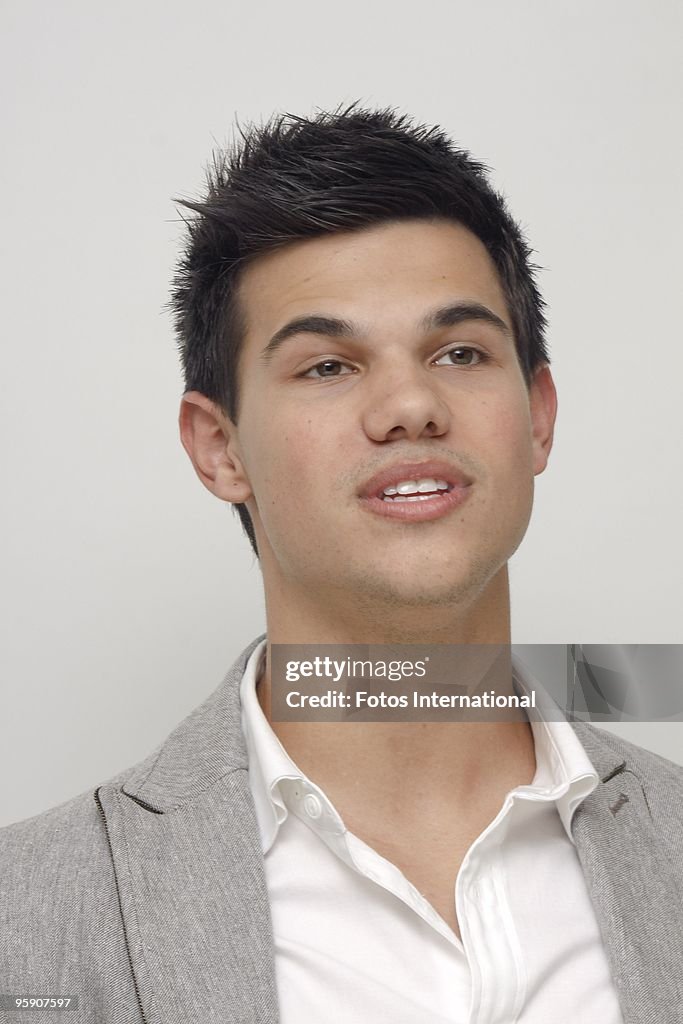Taylor Lautner Portrait Session