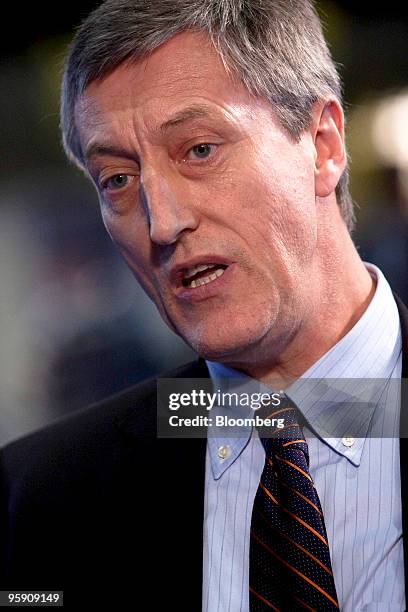 Raffe Paulis 486 Paulis Stock Photos, High-Res Pictures, and Images - Getty Images