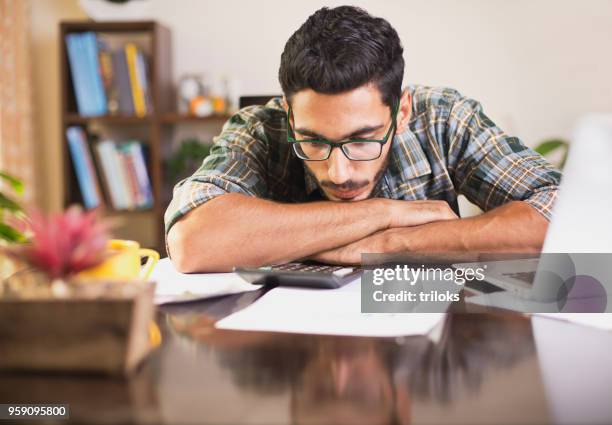 financial problems - disappointment stock pictures, royalty-free photos & images