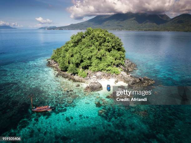 failonga island, north maluku, indonesia - north maluku stock pictures, royalty-free photos & images
