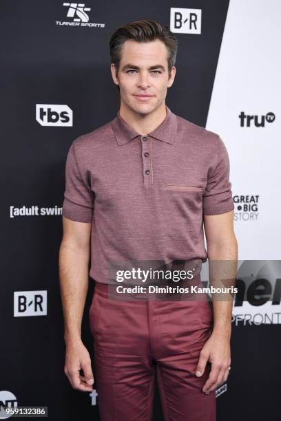Chris Pine attends the Turner Upfront 2018 arrivals on the red carpet at The Theater at Madison Square Garden on May 16, 2018 in New York City. 376263