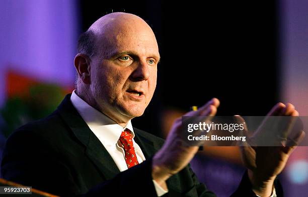 Steve Ballmer, chief executive officer of Microsoft Corp., speaks at the Microsoft Global Energy Forum in Houston, Texas, U.S., on Thursday, Jan. 21,...