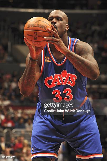 Cleveland Cavaliers Shaquille O'Neal during free throw vs Los Angeles Clippers. Los Angeles, CA 1/16/2010 CREDIT: John W. McDonough