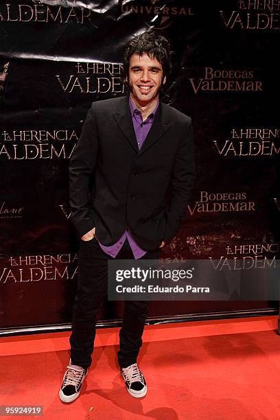 Actor Raul Pena attends the "La herencia Valdemar" premiere photocall at Callao cinema on January 21, 2010 in Madrid, Spain.