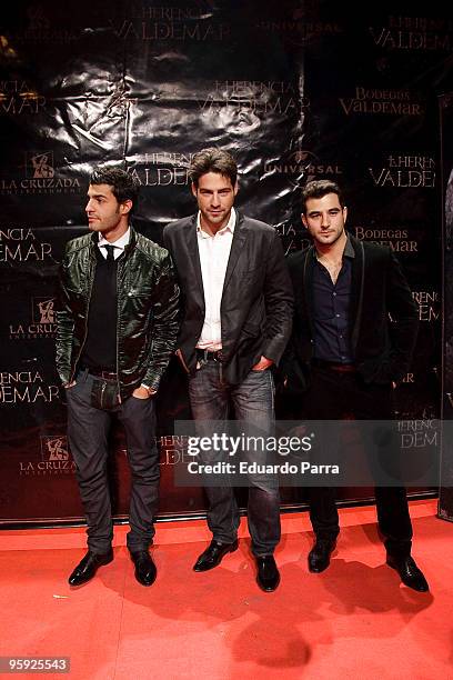 Model Juan Garcia Postigo and friends attend the "La herencia Valdemar" premiere photocall at Callao cinema on January 21, 2010 in Madrid, Spain.