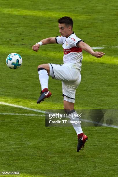Erik Thommy of Stuttgart controls the ball during the Bundesliga match between FC Bayern Muenchen and VfB Stuttgart at Allianz Arena on May 12, 2018...