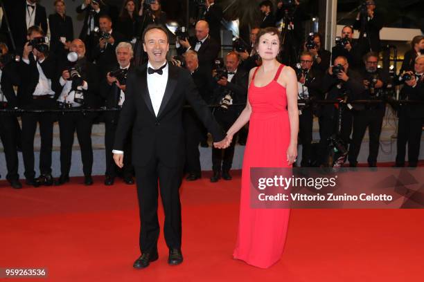 Roberto Benigni with his wife Nicoletta Braschi attends the screening of "Dogman" during the 71st annual Cannes Film Festival at Palais des Festivals...