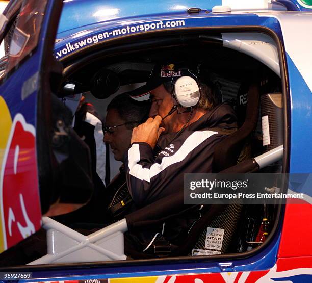 Mayor Alberto Ruiz-Gallardon greets the winner of the 2010 Dakar Rally in Chile, Carlos Sainz to celebrate his victory with fans on January 21, 2010...
