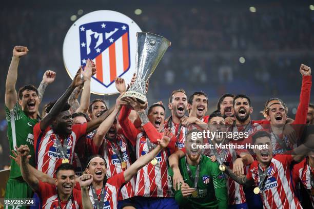 Atletico Madrid players lift The Europa League trophy after the UEFA Europa League Final between Olympique de Marseille and Club Atletico de Madrid...