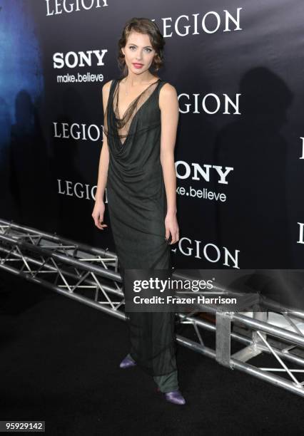 Actress Willa Holland arrives at the premiere of Screen Gems' "Legion" at the Arclight Hollywood at Cinerama Dome on January 21, 2010 in Los Angeles,...