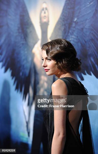 Actress Willa Holland arrives at the premiere Of Screen Gems' "Legion" at the Arclight Hollywood at Cinerama Dome on January 21, 2010 in Los Angeles,...