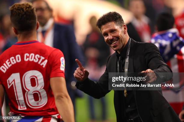Atletico Madrid Manager / Head Coach Diego Simeone celebrates with Diego Costa at the end of the UEFA Europa League Final between Olympique de...