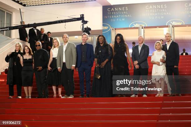 Producer Lisa Erspamer, co-producer Vanessa Tovell, Ulysses Carter, Lara Chinn, producer Simon Chinn, director Kevin Macdonald, executive producer...