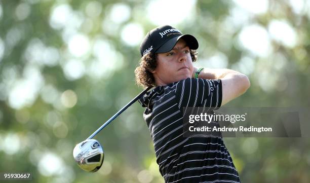 Rory McIlroy of Northern Ireland hits his tee-shot on the 16th hole during the second round of The Abu Dhabi Golf Championship at Abu Dhabi Golf Club...