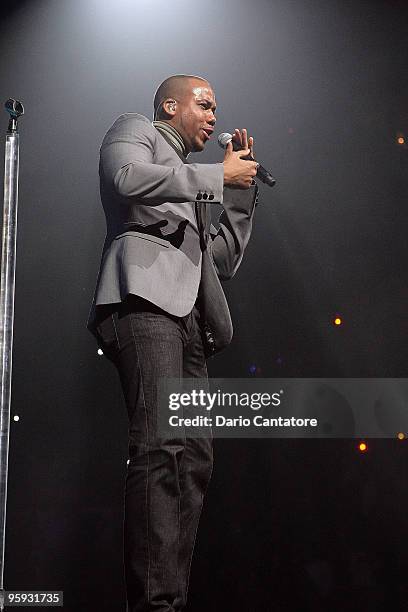 Anthony Santos of Aventura performs at Madison Square Garden on January 21, 2010 in New York City.