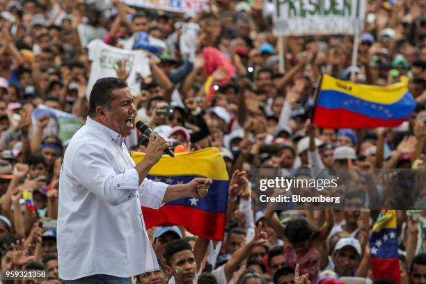 Evangelical pastor Javier Bertucci, presidential candidate for the Esperanza Por El Cambio Party, speaks during his closing campaign rally in...