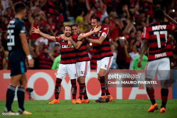 Brazil's Flamengo team player Everton Ribeiro celebrates with teammates his second goal against Ecuador's Emelec during a Copa Libertadores 2018...
