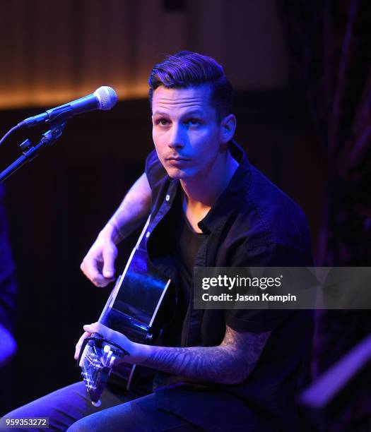 Devin Dawson performs during A Songwriters Round Benefiting City Of Hope at Analog at the Hutton Hotel on May 16, 2018 in Nashville, Tennessee.