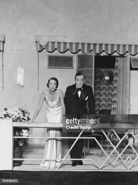 Gertrude Lawrence and Noel Coward in a production of Coward's play 'Private Lives' at the Phoenix Theatre, London, 12th September 1930.