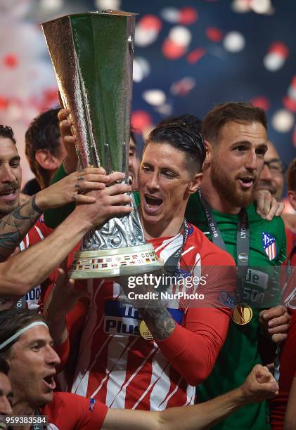 Fernando Torres of Atletico de Madrid celebrates with the trophy during the match of the UEFA Europa League final between Atletico de Madrid against...