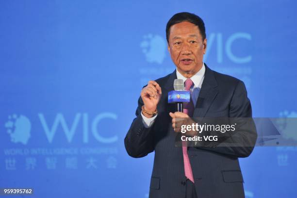 Foxconn Technology Group Chairman Terry Gou Taiming delivers a speech during the 2nd World Intelligence Congress at Tianjin Meijiang Convention and...