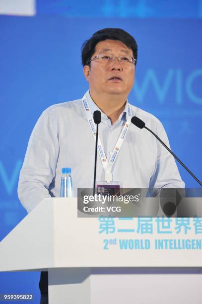 Chairman of Tsinghua Unigroup Zhao Weiguo delivers a speech during the 2nd World Intelligence Congress at Tianjin Meijiang Convention and Exhibition...