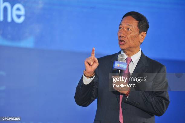 Foxconn Technology Group Chairman Terry Gou Taiming delivers a speech during the 2nd World Intelligence Congress at Tianjin Meijiang Convention and...