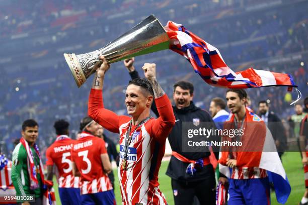 Fernando Torres of Atletico celebrates with the trophy at Groupama Stadium in Lyon, France on May 16, 2018 during UEFA Europa League final football...