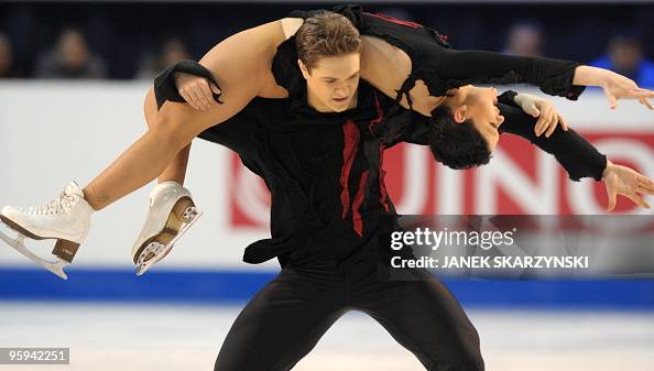 Zaretsky Roots Israel's Alexandra Zaretsky and Roman Zaretsky perform in the Ice ...