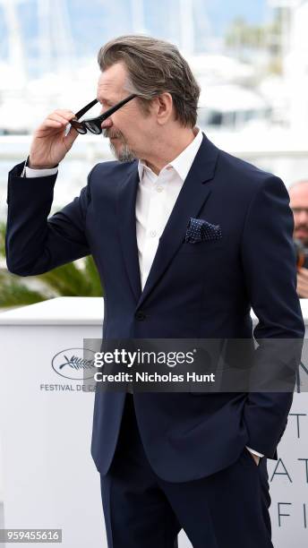 Actor Gary Oldman attends the Rendez-Vous with Gary Oldman Photocall during the 71st annual Cannes Film Festival at Palais des Festivals on May 17,...