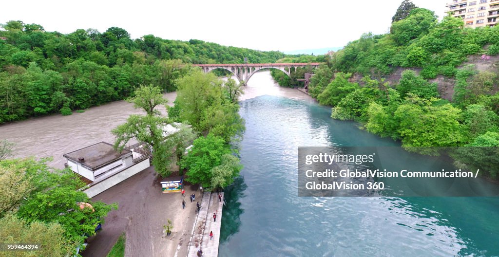 Breathtaking Image of River Junction in Geneva, Switzerland