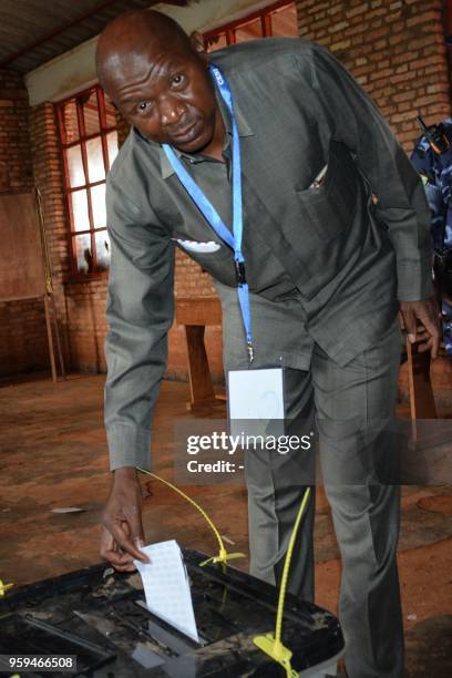 Jackson Rwasa 47 Agathon Rwasa Photos Stock Photos, High-Res Pictures, and Images ...