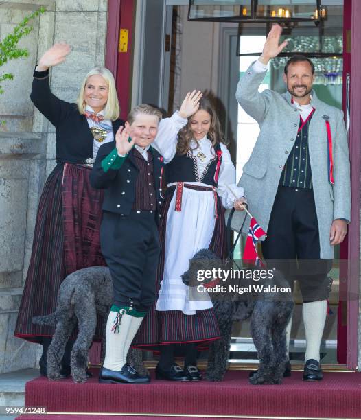 Princess Mette Marit of Norway, Prince Sverre Magnus of Norway, Princess Ingrid Alexandra of Norway, Prince Haakon Magnus of Norway, Muffins...