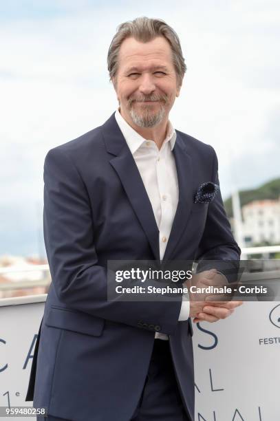 Gary Oldman attends Rendez-Vous With Gary Oldman Photocall during the 71st annual Cannes Film Festival at Palais des Festivals on May 17, 2018 in...