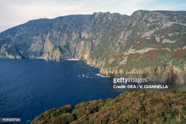 Slieve League cliffs overlooking the Atlantic Ocean, County Donegal, Ireland.